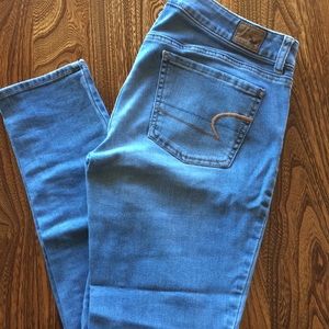 American Eagle super stretch skinny jean
